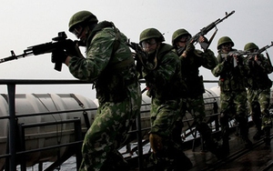 Nối gót Mỹ - Hàn, Nga tập trận rầm rộ gần biên giới Triều Tiên