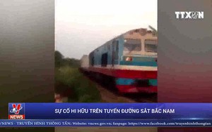 VIDEO 2 đoàn tàu suýt đối đầu nhau trên đường sắt Bắc Nam