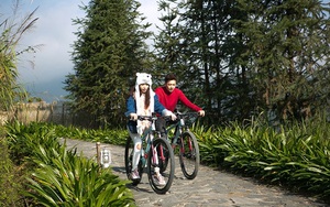 Chuyện tình yêu 8 năm đẹp như mơ của Ngô Kiến Huy và Khổng Tú Quỳnh