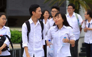 Làm thủ tục xét tốt nghiệp đặc cách cho thí sinh bị tai nạn giao thông