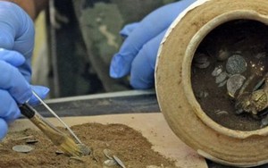 Phát hiện kho báu có giá trị lớn tại Bulgaria