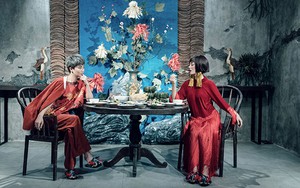 MC Quỳnh Chi và Thùy Dung phá cách với áo dài Tết