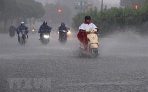 Tối và đêm 6/5 các khu vực trong cả nước đều có mưa và dông