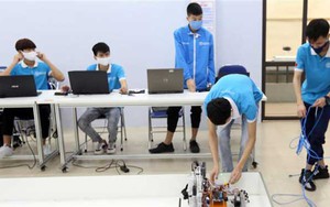 Dịch Covid-19: Nhiều tỉnh cho học sinh quay lại trường học tập trung từ ngày 1/3/2021