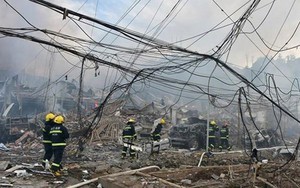 Số thương vong trong vụ nổ xe bồn chở dầu ở Trung Quốc lên tới hơn 180 người