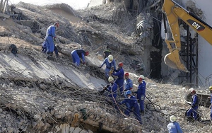 Vụ nổ ở Beirut: Chính phủ Liban tuyên bố từ chức