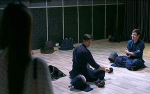 Phim Tình yêu và tham vọng: Sơn từ bỏ tình đơn phương, tích cực 'đẩy thuyền' Minh và Linh