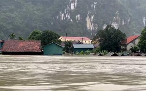 Quảng Bình: Hơn 95 nghìn ngôi nhà bị ngập, hơn 194 nghìn hộ dân mất điện