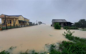Quảng Trị đã có 4 người chết, 39.700 hộ bị ngập lụt do lũ lớn
