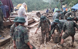 Vụ sạt lở ở Nam Trà My - Quảng Nam: Nỗ lực tìm kiếm nạn nhân trước khi bão số 10 tràn vào