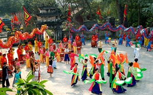 Xây dựng và phát triển văn hóa, con người Việt Nam đáp ứng yêu cầu phát triển đất nước