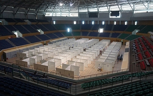 Tháo dỡ Bệnh viện dã chiến Tiên Sơn Đà Nẵng chi viện cho Hải Dương