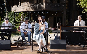 VIDEO 'Tình bạn diệu kỳ' đứng đầu bảng xếp hạng, Amee đăng vũ điệu 'hot'