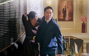 'Penthouse 2' tập 10: Yoon Cheol vào tù, Seo Jin giết chết 'ác ma' Joo Dan Tae?