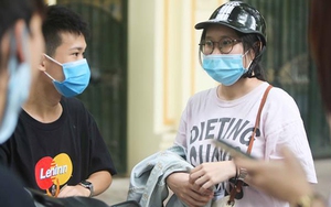 Đề tham khảo thi tốt nghiệp THPT 2021: Học sinh 'dễ thở' với Toán - Ngữ văn