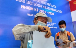 Chùm ảnh: Hơn 5,8 triệu cử tri Hà Nội đi bỏ phiếu