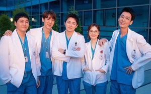 Kết phim 'Hospital Playlist' phần 2 hụt hẫng, fan chờ đón mùa 3