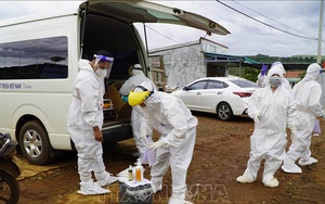 Khởi tố nhân viên y tế chiếm đoạt tiền từ thiện