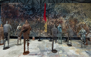 Nghệ sĩ Henry Lê bày triển lãm ‘Soul Energy' tại Italy