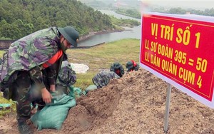 Tâm bão số 7 cách Hải Phòng khoảng 100km, gió mạnh cấp 8, giật cấp 10