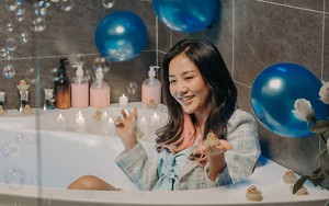 Giáng sinh: Văn Mai Hương hát 'Let’s talk about love' an ủi nàng độc thân