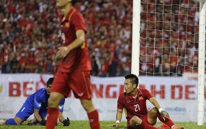 Nani và Lukaku còn mắc sai lầm, khó có thể trách Hồ Tuấn Tài