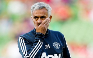 Chơi 'đòn gió' về Gareth Bale, Mourinho hứng 'mưa gạch'