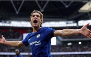 Marcos Alonso là hậu vệ cánh hàng đầu, Chelsea cần gì Alex Sandro!