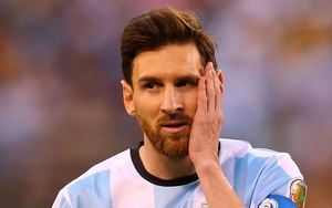 Messi thừa nhận XẤU HỔ khi quay trở lại đội tuyển Argentina