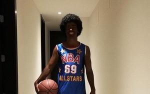 Griezmann bị CĐV M.U tẩy chay vì hành động dại dột