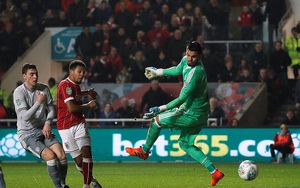 'Fan M.U bảo thua Man City vì thiếu Pogba. Có Pogba thì thua cả đội hạng 2'