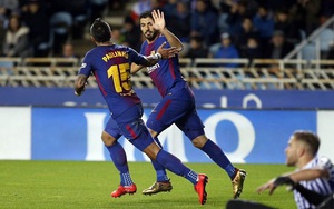 Video bàn thắng Sociedad 2-4 Barca: Tam tấu Suarez, Messi và Paulinho lại nổ súng