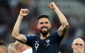 Giroud đá cả giải không có cú sút trúng đích nào nhưng cầm Cúp vàng thì lâu nhất