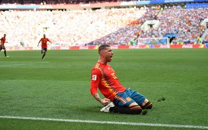 Ramos bị chỉ trích là giả dối khi ăn mừng pha đá phản lưới nhà của đối thủ