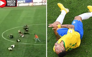 Cả chục người Mexico lăn đùng ra sân để chế nhạo Neymar