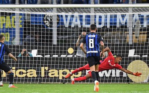 Inter thắng trận thứ 3 trong 7 ngày: Thêm một lần nữa, Inter