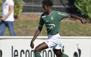 SỐC: Cầu thủ 19 tuổi bị sát hại bằng AK47 trong một vụ xả súng kinh hoàng