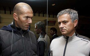 Tin HOT M.U 6/10: Zidane thay Mourinho. Máy dự đoán M.U cán đích thứ 11. Neymar dụ Pogba đến PSG