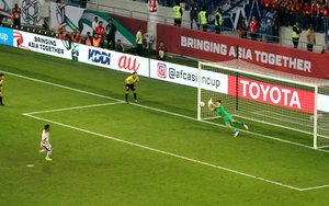 Báo Tây Á: 'Việt Nam cực may mắn, chỉ thắng 1 trận mà vào tới Tứ kết Asian Cup'