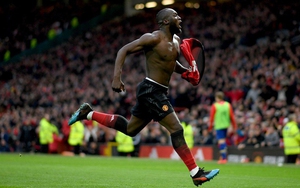 M.U 3-2 Southampton: Lukaku lập cú đúp, M.U quay trở về Top 4