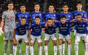 Muangthong United 1-2 Port FC: Văn Lâm chơi đầy nỗ lực nhưng không cứu được Muangthong