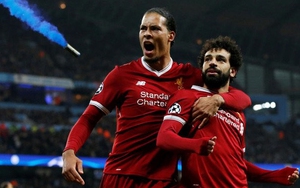 Salah và Firmino vắng mặt, fan Liverpool yêu cầu cho Van Dijk đá tiền đạo
