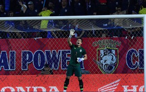 Người Thái lấy Casillas ra để bảo vệ cho sai lầm của Kawin Thamsatchanan