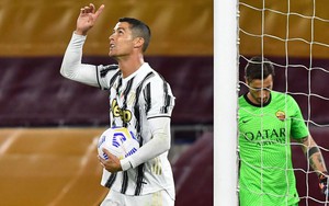 Roma 2-2 Juventus: Ronaldo lập cú đúp, Juve thoát hiểm trên sân khách