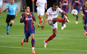 Antoine Griezmann: Thích nghi hoặc tìm đường rời Barcelona