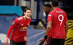Trực tiếp bóng đá Arsenal vs MU: Solskjaer nên sử dụng Cavani hơn Martial?
