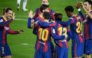 Barcelona 5-1 Alaves: Messi và Trincao lập cú đúp, Barca thắng trận thứ 7 liên tiếp