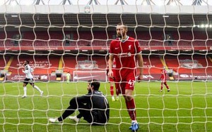 Liverpool 0-1 Fulham: ĐKVĐ thua trận thứ 6 liên tiếp ở Anfield