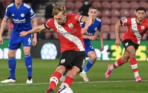 Leicester mất điểm dù đá hơn người, MU yên tâm ở vị trí thứ 2