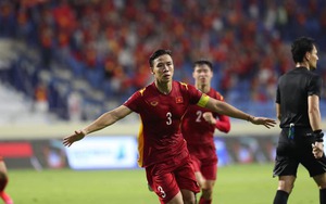 Việt Nam 2-1 Malaysia: Tiến Linh và Ngọc Hải giúp Việt Nam giữ vững ngôi đầu